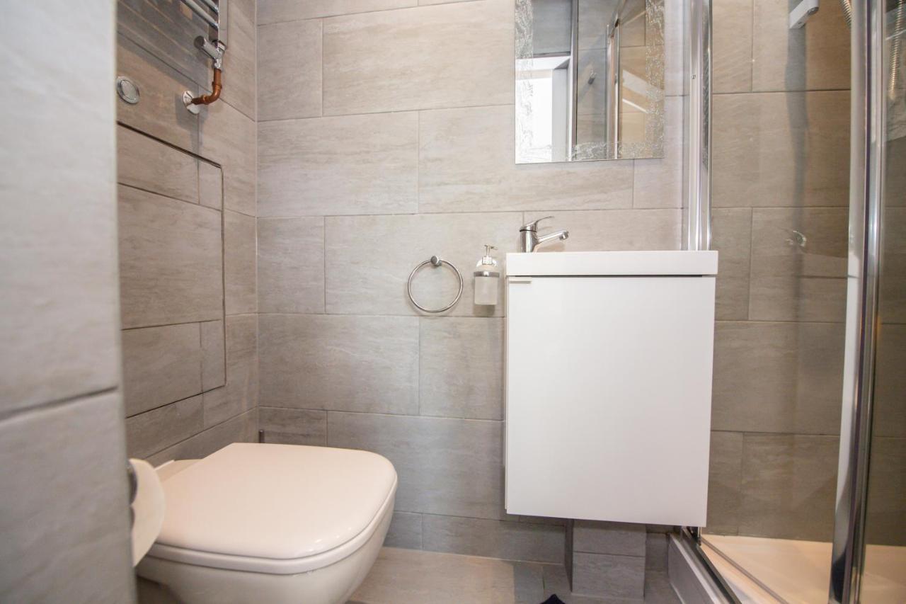 Five Seasons Liverpool City - Modern Studios Near Anfield Extérieur photo