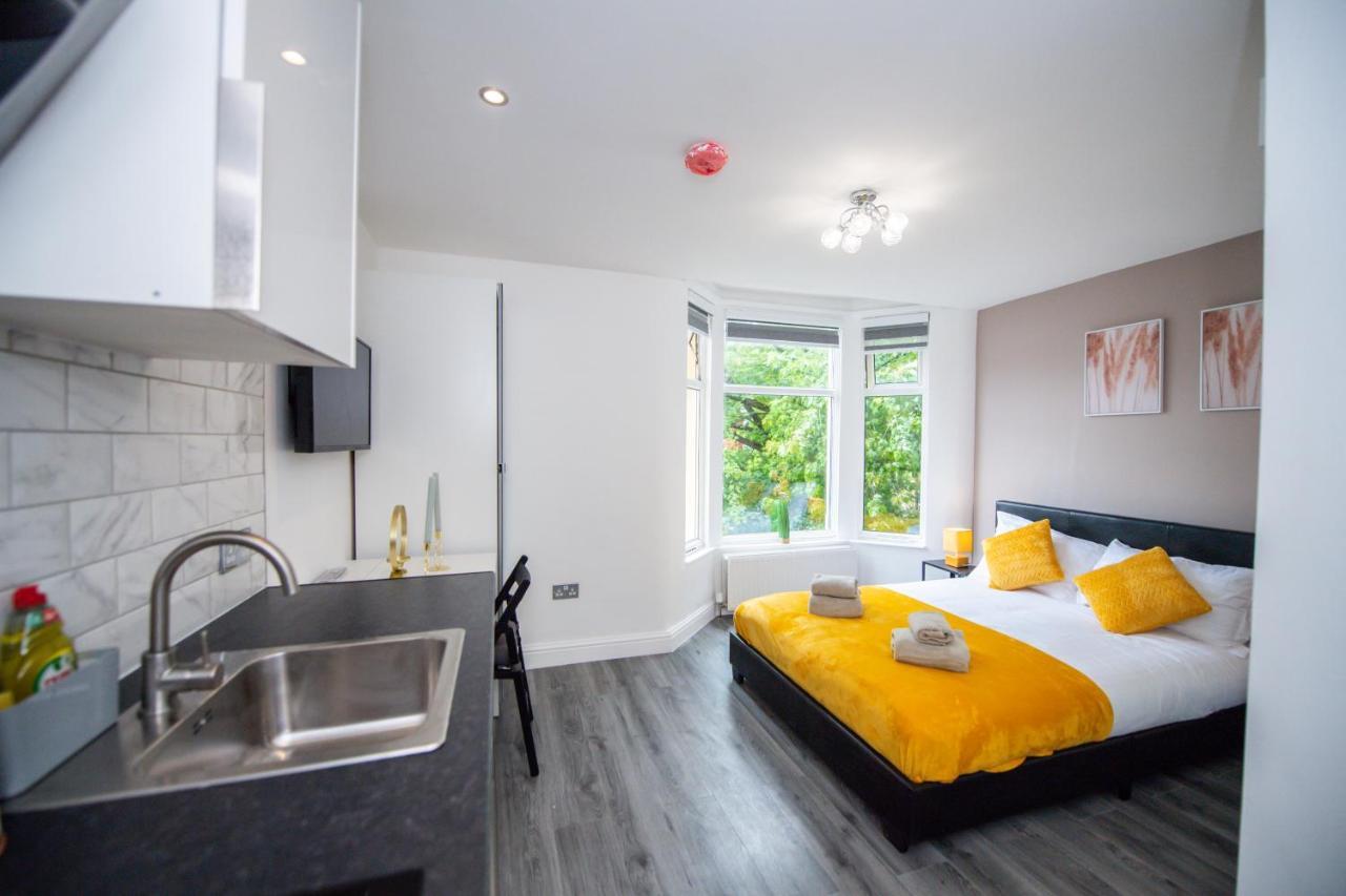 Five Seasons Liverpool City - Modern Studios Near Anfield Extérieur photo